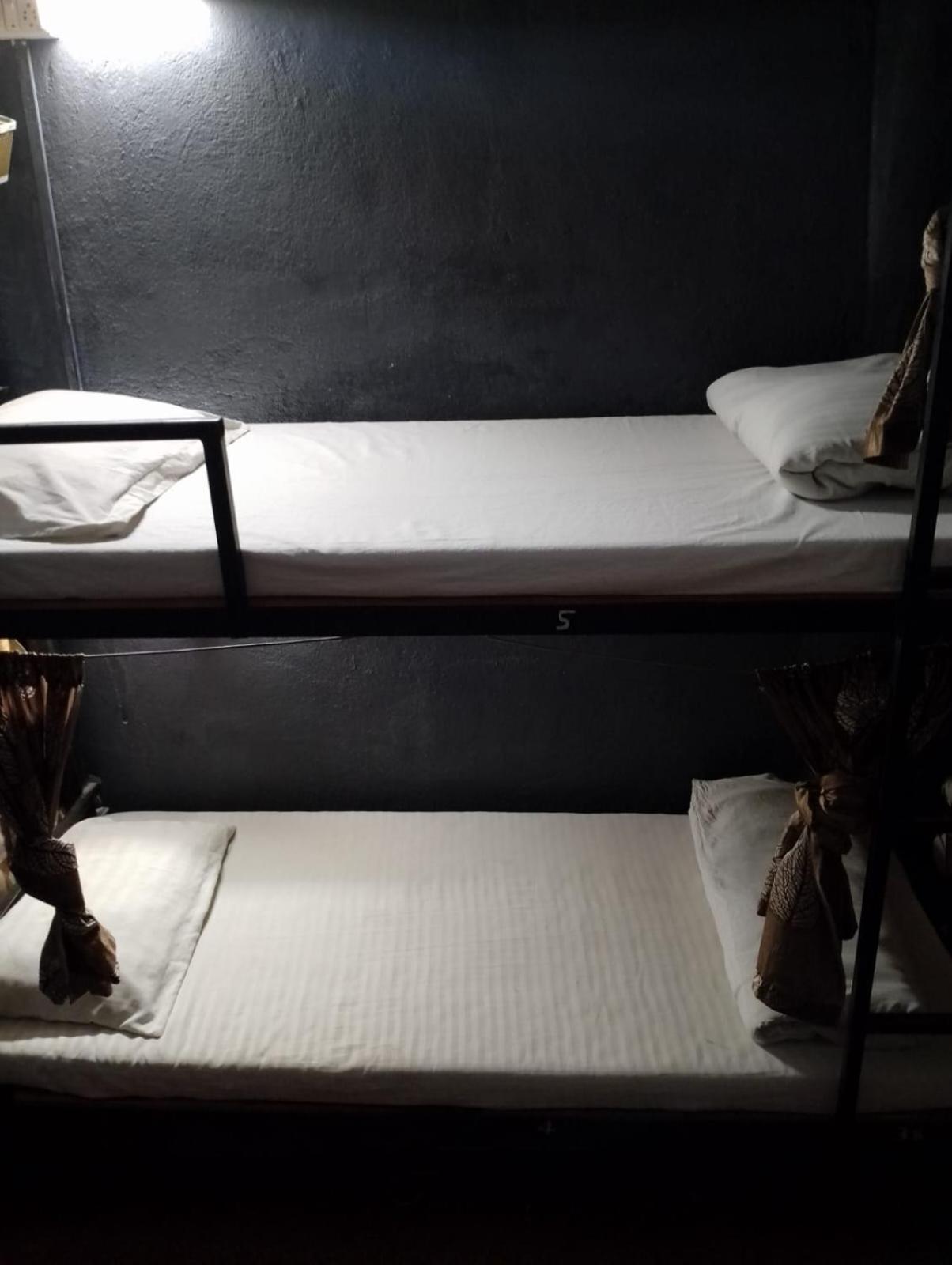 Bapuji Dormitory Hostel Mumbai Dış mekan fotoğraf